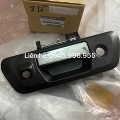 Tay mở cửa thùng sau Nissan Navara 90606-4JG0C Tay mở cửa thùng sau Nissan Navara 90606-4JG0C