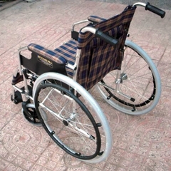 Xe lăn tay W-HA-868L-46