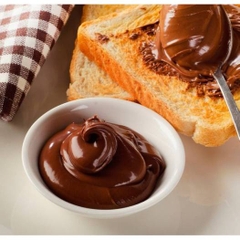 Sốt socola hạt phỉ Nutella hủ thủy tinh 1000g