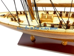 Mô Hình Du Thuyền Gỗ Phong Thuỷ Endeavour | Gỗ Tự Nhiên | Thân 50cm (Phủ PU)