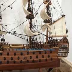 Mô hình thuyền gỗ thuyền trang trí tàu chiến cổ HMS Victory - Gỗ căm xe - Thân tàu dài 40cm - Buồm vải bố