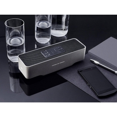 Loa bluetooth KEF Porsche Design Gravity One