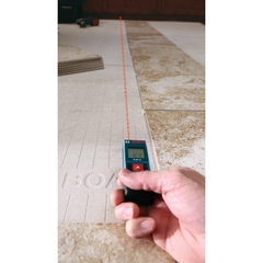 Thước đo khoảng cách bằng tia laze Bosch GLM 15 Compact Laser Measure