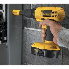 Máy khoan, bắt vít không dây Dewalt DC970k-2 18-Volt