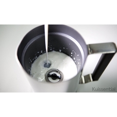 Bình đánh sữa tạo bọt Kuissential Deluxe Automatic Milk Frother