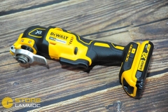 Máy cắt rung pin Dewalt DCS355D2 18V