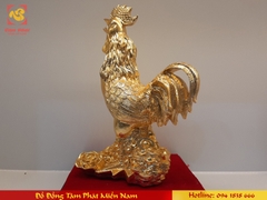 Tượng gà trống bằng đồng mạ vàng