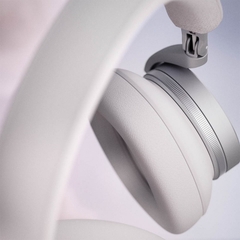 Tai nghe B&O Beoplay H95 Nordic Ice Limited Edition