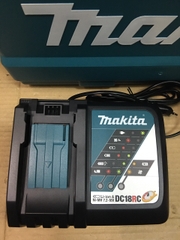 18V Máy vặn vít dùng Pin Makita DTD152RME