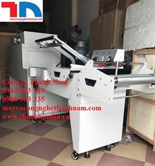 MÁY CẮT VÀ CO MÀNG MỀM BÁN TỰ ĐỘNG