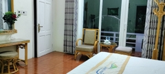 BUNGALOW HƯỚNG HỒ