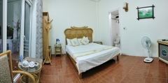 BUNGALOW HƯỚNG HỒ