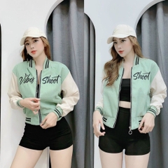 Áo Khoác Dù Nữ Kiểu Bomber In Chữ Vibes Shoot 02