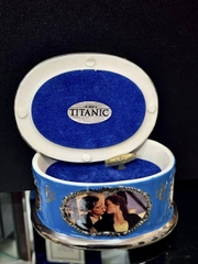 HỘP NHẠC SỨ  TITANIC ARDLEIGH ELLIOTT HEART OF OCEAN