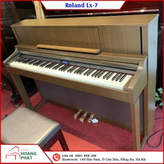 ROLAND LX-7