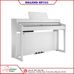 ROLAND HP702