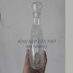 Chai thủy tinh đựng rượu 500ml (dáng tam giác)