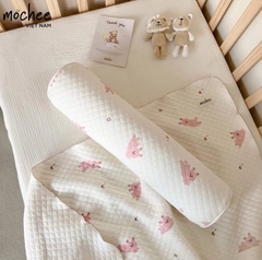 Gối ôm lụa cotton- Gấu Mochee