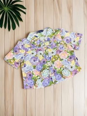 Sơ mi cổ đức hoa croptop trẻ trung UKSM2505010