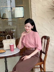 Áo Sơ mi cổ tàu bèo lệch UK Fashion chất liệu lụa cao cấp, chống nhăn, vải mềm mát, thời trang công sở nữ UKSM2401007