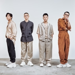 Bay đi trong ban mai (Cassette)