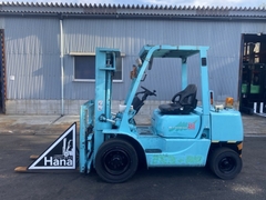 Xe nâng Misubishi FD30-33822 số tự động