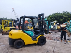 Komatsu FD30T-15 - 582132 gật gù số tự động lốp đơn