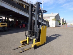 Komatsu FB10RL-14-142172 tháp 6m