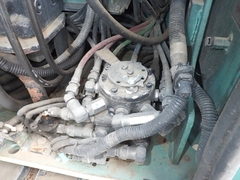 Máy xúc ddapf kobelco SK75UR-5-06556