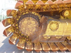 Máy ủi bánh xích hiệu komasu D51PX-22-11057