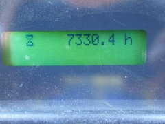 Máy ủi bánh xích hiệu komasu D51PX-22-11057