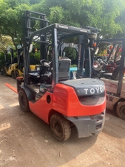 Xe nâng Toyota 02-8fd25-80172