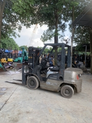 Xe nâng dầu Nisan YL02M25-003476