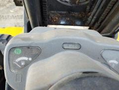 Komatsu FD25T-17-325304