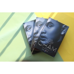 Sách -  Chạm (Ưng Hoàng Phúc)