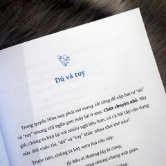 Sách - Nỗ Lực Từng Chút, Ngòi Bút Nở Hoa