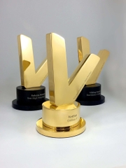 Cúp vàng chiến thắng