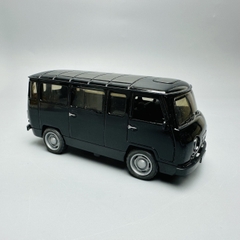Mô Hình xe uaz đen tỉ lệ 1:36 Hợp kim có thể mở cửa - bánh sau chạy cót - Dài 12cm - rộng 5.5cm - cao 5cm nặng : 200gram - FULL BOX : box màu SKU : oto182 - K66-T2-S3