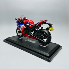 Mô Hình Xe máy cbr1000 đỏ xanh 1:12 Hợp kim - Có tiếng - đèn pha sáng - Dài 17.5cm - rộng 6.5cm - cao 10cm - nặng ~ 700gram - FULL BOX : box màu SKU : oto149 -