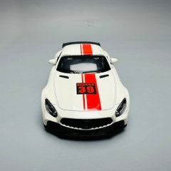 Mô Hình xe mẹc trắng vạch đỏ  tỉ lệ 1:36 Hợp kim có thể mở cửa - bánh sau chạy cót - Dài 11.5cm - rộng 5cm - cao 3.5cm - nặng : 100gram - FULL BOX : box màu SKU : oto108