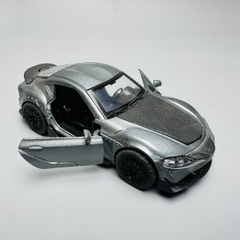 Mô Hình xe Toyota xám tỉ lệ 1:36 Hợp kim có thể mở cửa - bánh sau chạy cót - Dài 12cm - rộng 5.5cm - cao 4cm nặng : 200gram - FULL BOX : box màu SKU : oto190 - K66-T1-S9