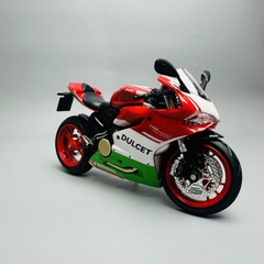 Mô Hình Xe máy ducati Đỏ Xanh 1:12 Hợp kim - Có tiếng - đèn pha sáng - Dài 17cm - rộng 7cm - cao 9cm - nặng ~ 700gram - FULL BOX : box màu SKU : oto215 - K66-T5-S10