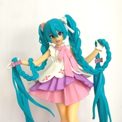Mô Hình Hatsune Miku cầm tóc - Cao 19cm - nặng 180gram - Figure Miku - No box - K19-T3-S6
