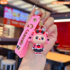 Móc Khóa labubu váy hồng đen - Dây móc dài : 10cm - Mô Hình Cao : 6cm - Nặng : 50gram - No Box : bọc túi OPP K76-T5-S3