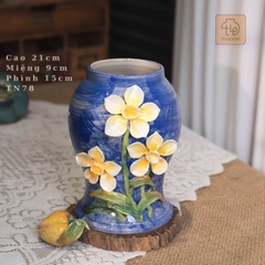 Bình Đắp Hoa Thủy Tiên Vuốt Tay Độc Bản - TN78