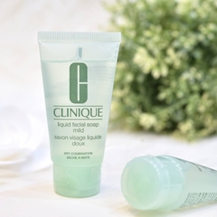 Sữa rửa mặt Clinique Liquid Facial Soap Mild