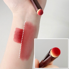 Cọ tán son môi dễ dàng tạo hiệu ứng ombre, cọ trang điểm môi che khuyết điểm cho môi