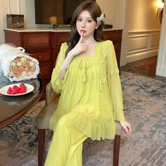 Đồ Ngủ Công Chúa Phong Cách Mới, Màu Trơn Cổ Vuông Ren Ngọt Ngào Lưới Rộng Rãi DN169250