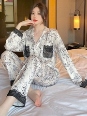 Bộ ngủ tay dài hoa nhí phối ren, thiết kế nhẹ nhàng và thoải mái DN149250