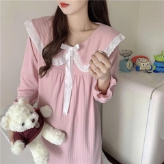 👑 Bộ đồ ngủ nữ tay dài phong cách tiên nữ Hàn Quốc – cổ búp bê, dáng dài qua gối, siêu dễ thương DN173250